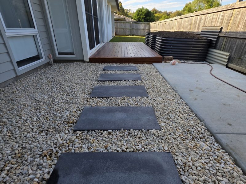 Landscaping — Hope Island #1